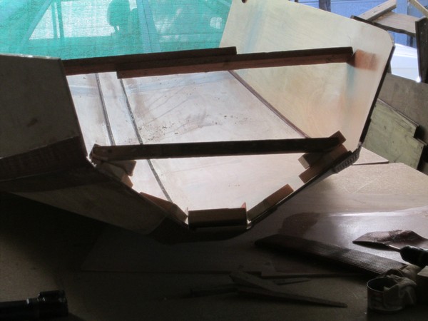 Foldo assembly
