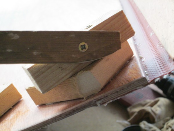 Foldo assembly