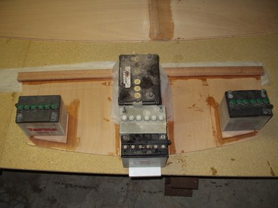 P003
