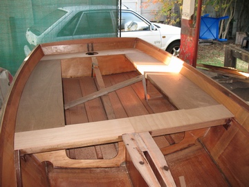 Piragua assembly